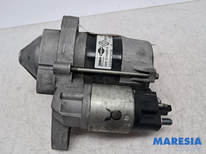 Gebruikte Startmotor Renault Clio IV Estate/Grandtour (7R) 0.9 Energy TCE 12V Prijs € 35,00 Margeregeling aangeboden door Maresia Parts