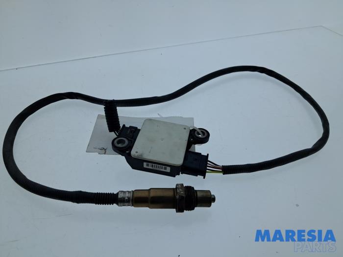 Gebruikte Nox sensor Opel Vivaro Combi 2.0 CDTI 180 Prijs € 124,99 Inclusief btw aangeboden door Maresia Parts