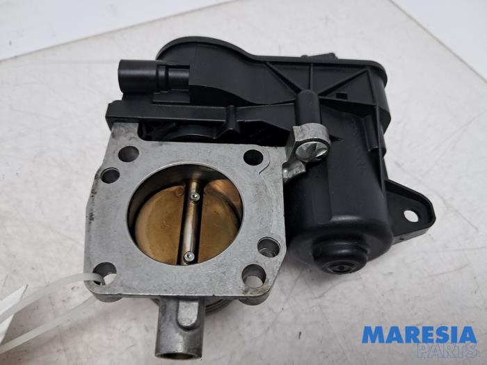 Gebruikte Gasklephuis Citroen C3 (SX/SW) 1.2 Vti 12V PureTech Prijs € 34,99 Margeregeling aangeboden door Maresia Parts