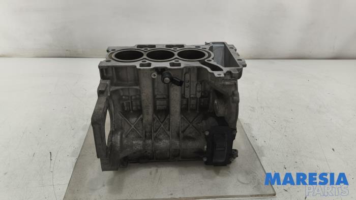 Gebruikte Motor Onderblok Toyota ProAce 2.0 D-4D 122 16V Worker Prijs € 362,94 Inclusief btw aangeboden door Maresia Parts