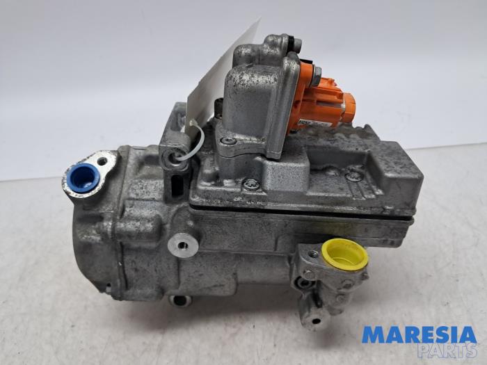 Gebruikte Aircopomp Renault Zoé (AG) 46kW Prijs € 499,99 Margeregeling aangeboden door Maresia Parts