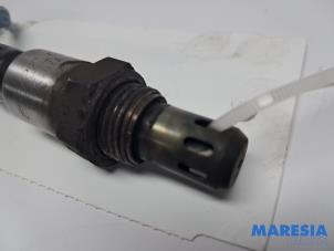 Lambda Sonde van een Alfa Romeo Giulietta (940) 1.4 TB 16V MultiAir 2010