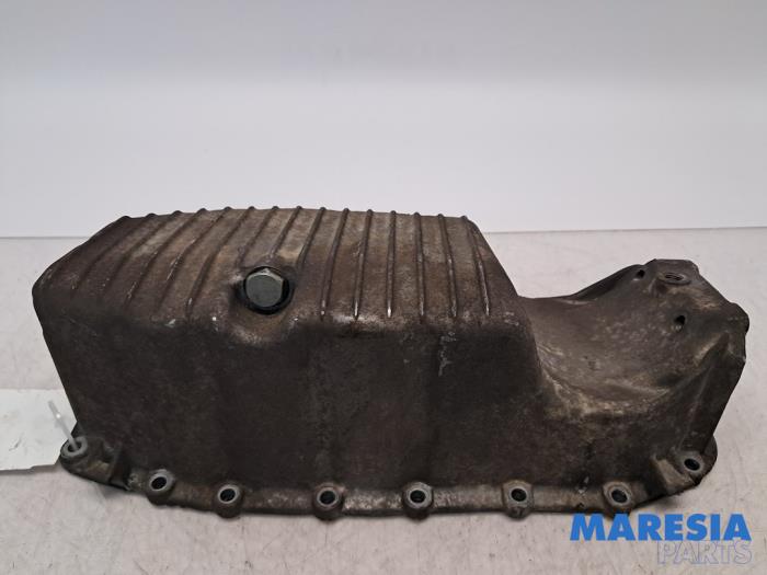 Gebruikte Carterpan Fiat 500 (312) 1.4 16V Prijs € 60,00 Margeregeling aangeboden door Maresia Parts