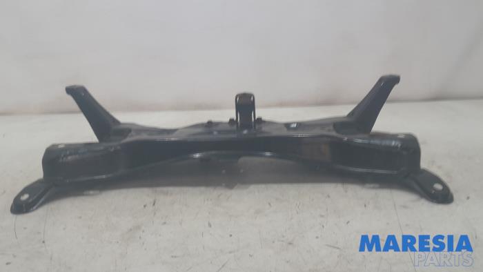 Gebruikte Subframe Peugeot 108 1.0 12V Prijs € 124,00 Margeregeling aangeboden door Maresia Parts