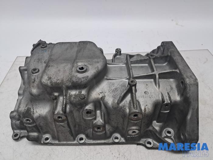Gebruikte Carterpan Renault Trafic (1FL/2FL/3FL/4FL) 1.6 dCi 125 Twin Turbo Prijs € 120,99 Inclusief btw aangeboden door Maresia Parts