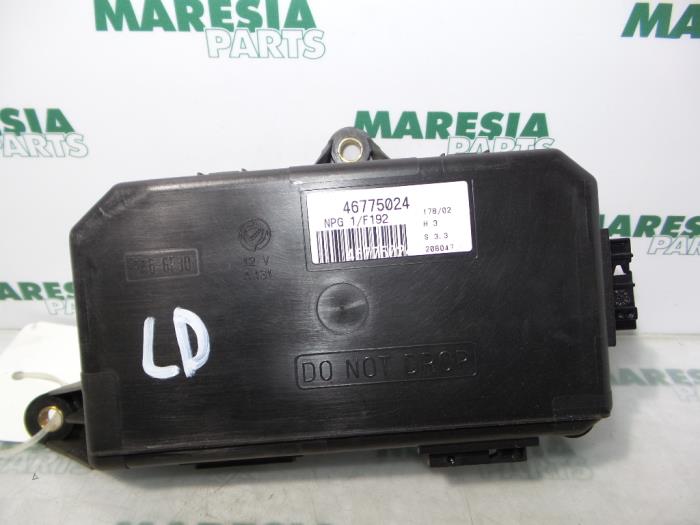 Gebruikte Computer Diversen Fiat Stilo (192A/B) 2.4 20V Abarth 3-Drs. Prijs € 35,00 Margeregeling aangeboden door Maresia Parts