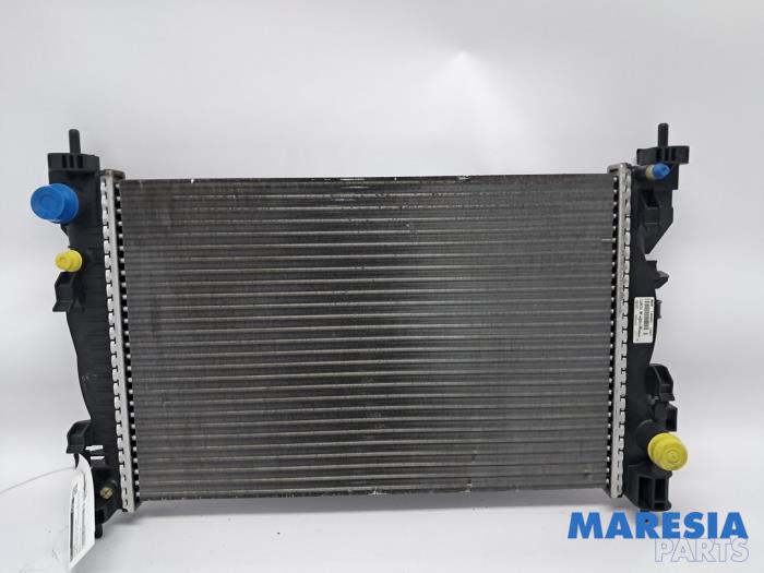 Gebruikte Radiateur Alfa Romeo Giulietta (940) 1.4 TB 16V MultiAir Prijs € 40,00 Margeregeling aangeboden door Maresia Parts