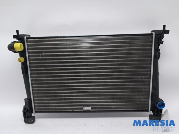 Gebruikte Radiateur Alfa Romeo MiTo (955) 1.4 Turbo Multi Air 16V Quadrifoglio Verde Prijs € 35,00 Margeregeling aangeboden door Maresia Parts