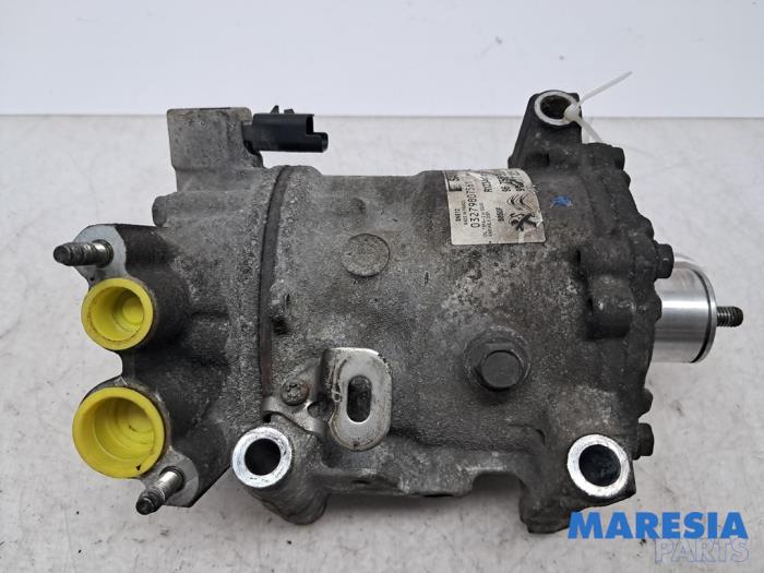 Gebruikte Aircopomp Citroen C4 Cactus (0B/0P) 1.6 Blue Hdi 100 Prijs € 125,00 Margeregeling aangeboden door Maresia Parts