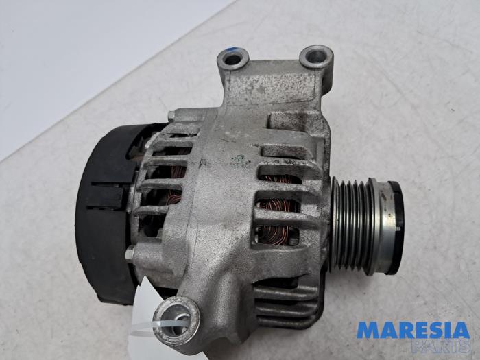 Gebruikte Dynamo Fiat 500C (312) 0.9 TwinAir 85 Prijs € 49,50 Margeregeling aangeboden door Maresia Parts