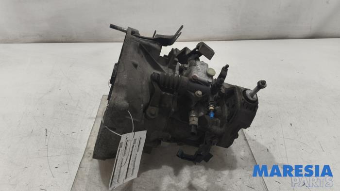 Gebruikte Versnellingsbak Fiat 500C (312) 0.9 TwinAir 85 Prijs € 399,00 Margeregeling aangeboden door Maresia Parts