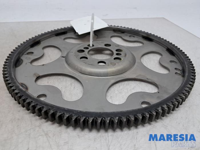 Gebruikte Starterkrans Alfa Romeo Giulia (952) 2.0 T 16V Veloce Q4 Prijs € 75,00 Margeregeling aangeboden door Maresia Parts