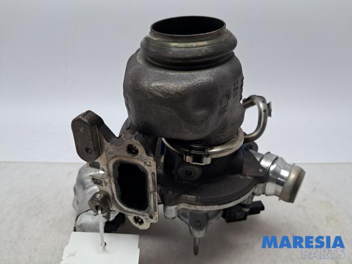 Gebruikte Turbo Renault Clio V (RJAB) 1.0 TCe 100 12V Prijs € 257,50 Margeregeling aangeboden door Maresia Parts