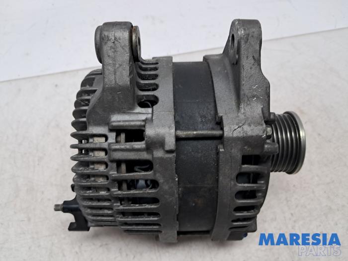 Gebruikte Dynamo Renault Trafic (1FL/2FL/3FL/4FL) 1.6 dCi 145 Twin Turbo Prijs € 96,74 Inclusief btw aangeboden door Maresia Parts