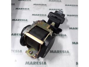 Gebruikte Veiligheidsgordel links-achter Citroen C8 (EA/EB) 2.0 HDi 16V Prijs € 50,00 Margeregeling aangeboden door Maresia Parts