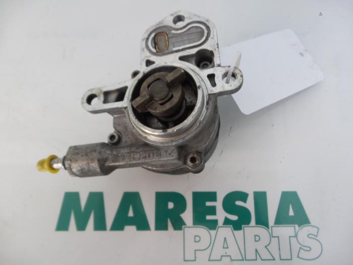 Gebruikte Videpomp (Diesel) Citroen C8 (EA/EB) 2.0 HDi 16V Prijs € 24,95 Margeregeling aangeboden door Maresia Parts