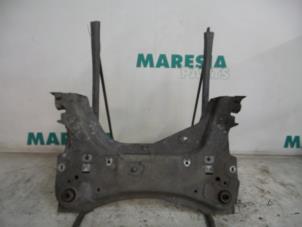 Gebruikte Subframe Renault Clio III (BR/CR) 1.6 16V Prijs € 49,95 Margeregeling aangeboden door Maresia Parts