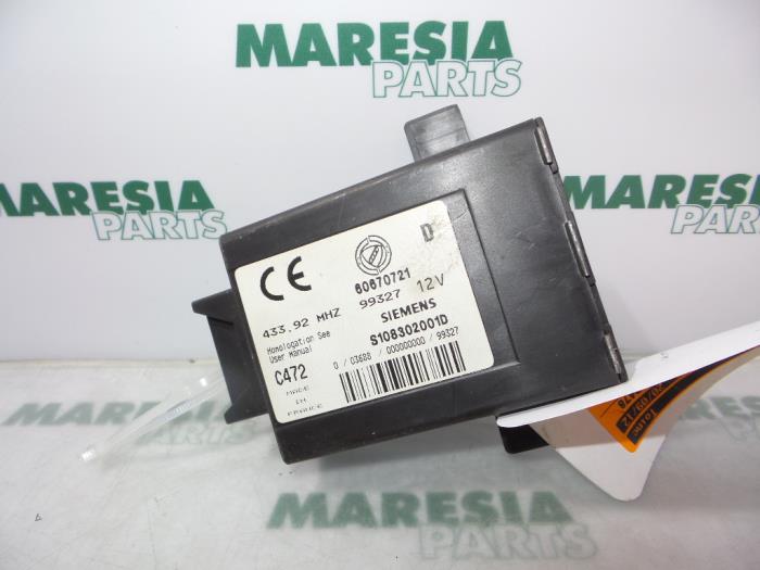 Gebruikte Computer Diversen Alfa Romeo 156 (932) 2.0 Twin Spark 16V Prijs € 50,00 Margeregeling aangeboden door Maresia Parts