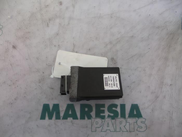 Gebruikte Computer Diversen Citroen C8 (EA/EB) 2.0 HDi 16V Prijs € 30,00 Margeregeling aangeboden door Maresia Parts