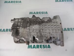 Gebruikte Carterpan Renault Vel Satis (BJ) 3.0 dCi V6 24V Prijs € 105,00 Margeregeling aangeboden door Maresia Parts