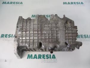 Gebruikte Carterpan Renault Vel Satis (BJ) 3.0 dCi V6 24V Prijs € 105,00 Margeregeling aangeboden door Maresia Parts