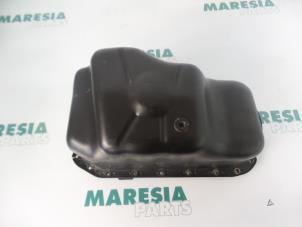 Gebruikte Carterpan Renault Clio (B/C57/357/557/577) 1.2e Kat. Prijs € 35,00 Margeregeling aangeboden door Maresia Parts