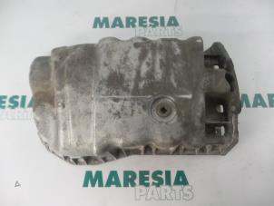 Gebruikte Carterpan Renault Megane Scénic (JA) 2.0 RT Prijs € 30,00 Margeregeling aangeboden door Maresia Parts