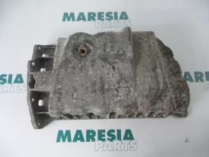 Gebruikte Carterpan Renault Megane (BA) 2.0i ,Autom. Prijs € 30,00 Margeregeling aangeboden door Maresia Parts