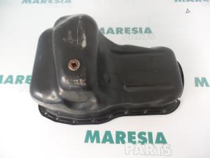 Gebruikte Carterpan Renault Megane (BA) 1.6i ,Easy Prijs € 35,00 Margeregeling aangeboden door Maresia Parts