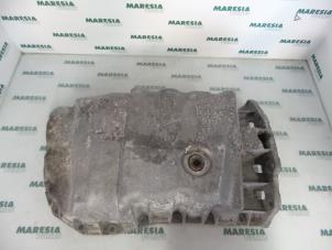 Gebruikte Carterpan Renault Megane Break/Grandtour (KA) 1.9 dTi 80 Prijs € 30,00 Margeregeling aangeboden door Maresia Parts