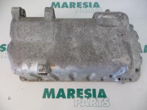 Gebruikte Carterpan Peugeot 307 SW (3H) 2.0 HDi 110 FAP Prijs € 75,00 Margeregeling aangeboden door Maresia Parts