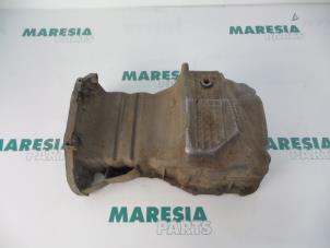 Gebruikte Carterpan Renault Kangoo (KC) 1.4 Prijs € 30,00 Margeregeling aangeboden door Maresia Parts