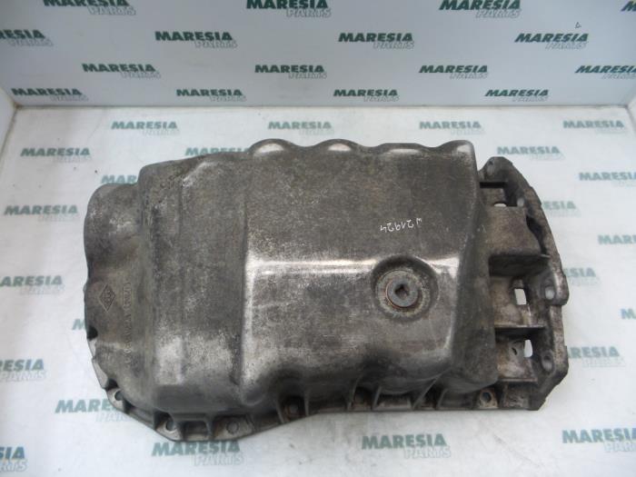 Gebruikte Carterpan Renault Kangoo Express (FC) 1.9 D 65 Prijs € 36,30 Inclusief btw aangeboden door Maresia Parts