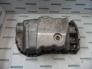 Gebruikte Carterpan Renault Kangoo Express (FC) 1.9 D 65 Prijs € 30,00 Margeregeling aangeboden door Maresia Parts
