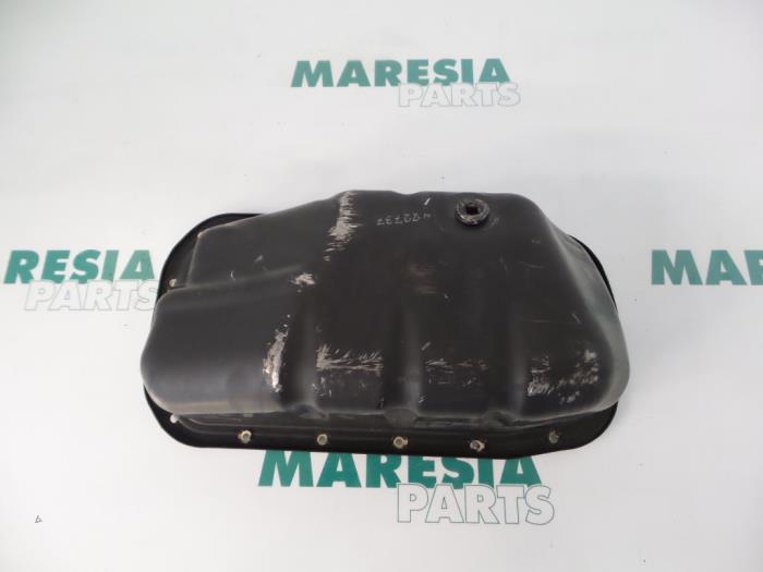Gebruikte Carterpan Renault Kangoo (KC) 1.2 Prijs € 35,00 Margeregeling aangeboden door Maresia Parts