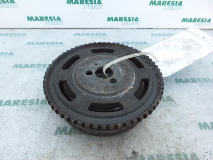 Gebruikte Poelie Krukas Fiat Punto I (176) 60 1.2 S,SX,Selecta Prijs € 25,00 Margeregeling aangeboden door Maresia Parts