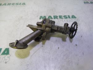 Gebruikte Oliepomp Renault Kangoo (KC) 1.9 dTi Prijs € 60,00 Margeregeling aangeboden door Maresia Parts