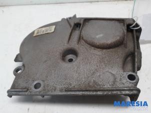 Gebruikte Distributiedeksel Renault Scénic II (JM) 1.6 16V Prijs € 35,00 Margeregeling aangeboden door Maresia Parts