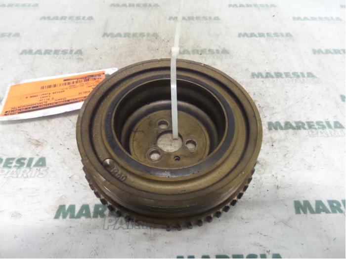 Gebruikte Poelie Krukas Lancia Ypsilon (843) 1.2 16V Prijs € 24,95 Margeregeling aangeboden door Maresia Parts