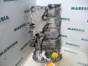 Gebruikte Kleppendeksel Renault Laguna I Grandtour (K56) 1.8 RXE 16V Prijs € 50,00 Margeregeling aangeboden door Maresia Parts