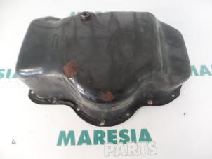 Gebruikte Carterpan Renault Twingo (C06) 1.2 SPi Phase I Prijs € 25,00 Margeregeling aangeboden door Maresia Parts