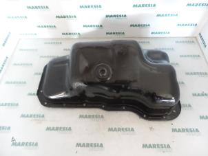 Gebruikte Carterpan Fiat Doblo (223A/119) 1.6 16V Prijs € 25,00 Margeregeling aangeboden door Maresia Parts