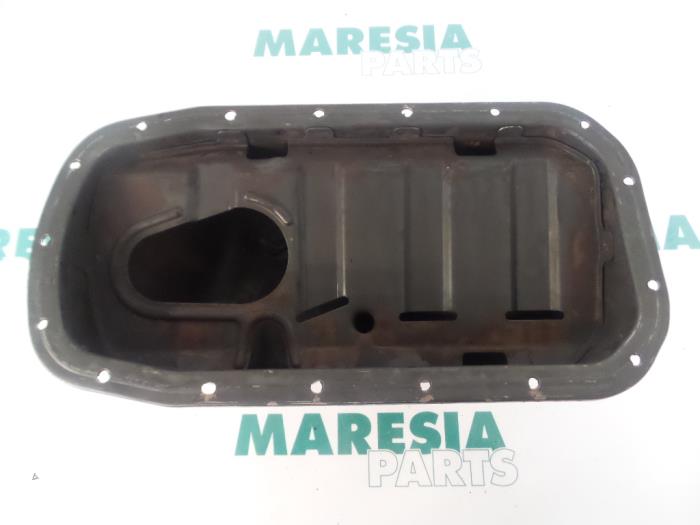 Gebruikte Carterpan Renault Twingo (C06) 1.2 Prijs € 35,00 Margeregeling aangeboden door Maresia Parts