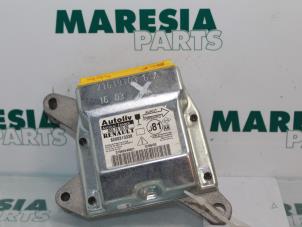 Gebruikte Airbag Module Renault Espace (JK) 2.0 16V Turbo Prijs € 100,00 Margeregeling aangeboden door Maresia Parts