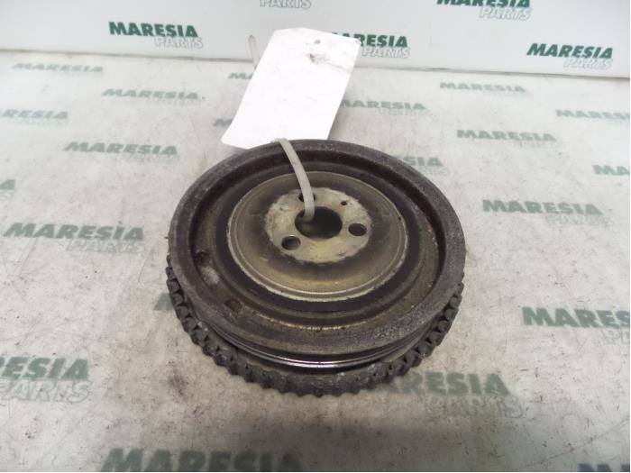 Gebruikte Poelie Krukas Fiat Punto I (176) 60 1.2 S,SX,Selecta Prijs € 25,00 Margeregeling aangeboden door Maresia Parts