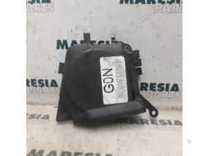 Gebruikte Distributiedeksel Fiat Panda (141) 1100 IE,Selecta Prijs € 20,00 Margeregeling aangeboden door Maresia Parts