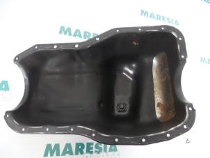 Gebruikte Carterpan Renault Megane Prijs € 40,00 Margeregeling aangeboden door Maresia Parts