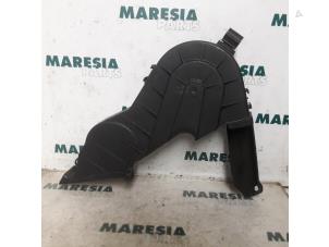 Gebruikte Distributiedeksel Citroen Xsara (N1) 1.9D Prijs € 20,00 Margeregeling aangeboden door Maresia Parts