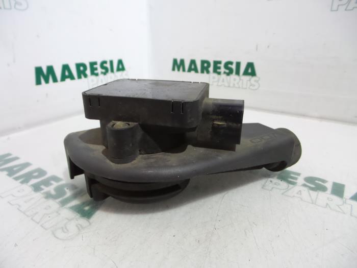 Gebruikte Gaspedaalpositie Sensor Peugeot 807 2.0 HDi 16V Prijs € 35,00 Margeregeling aangeboden door Maresia Parts