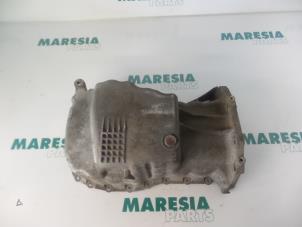 Gebruikte Carterpan Renault Scénic I (JA) 1.6 16V Prijs € 30,00 Margeregeling aangeboden door Maresia Parts